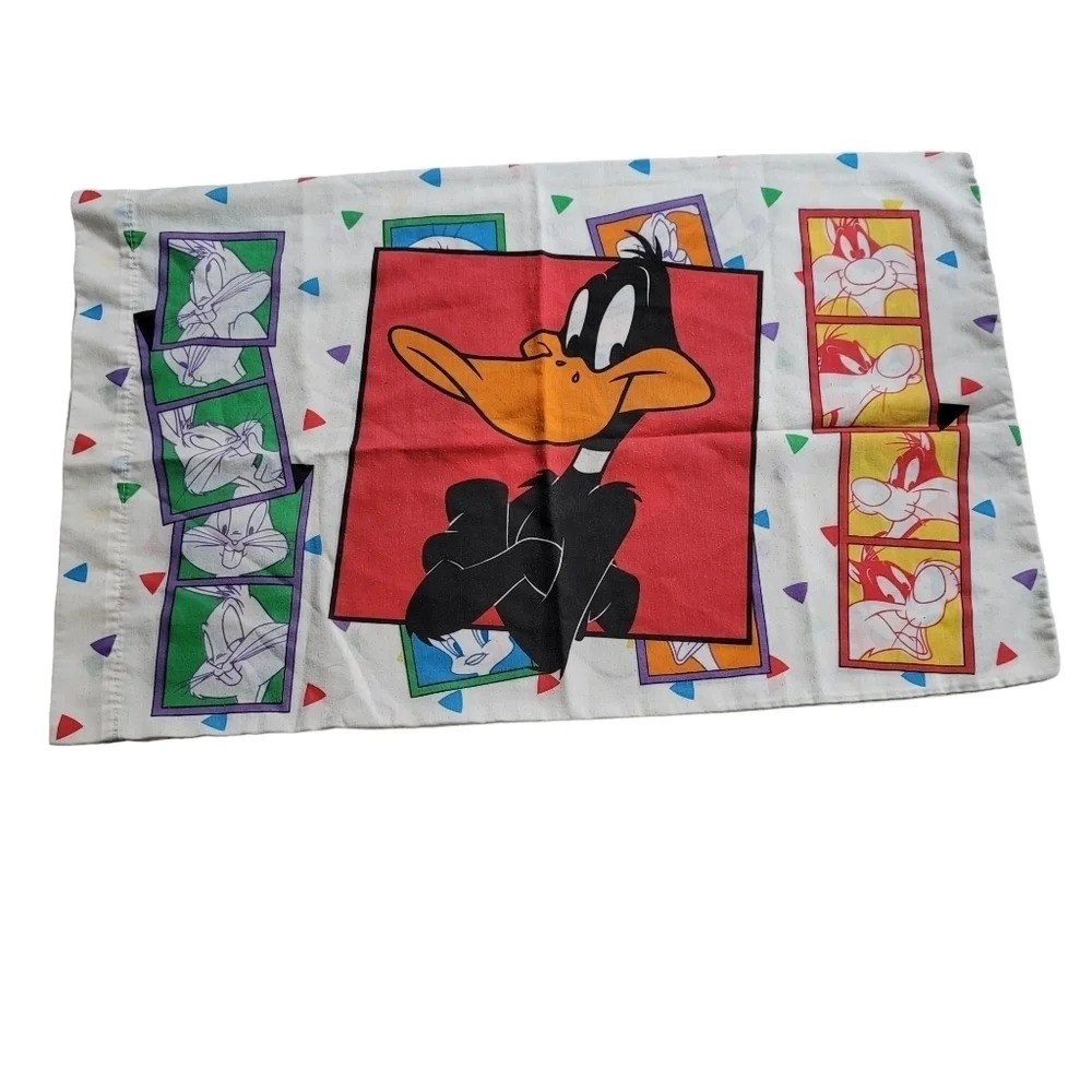 VTG Bibb Company 1993 Warner Bros. Looney Tunes Daffy Duck Bugs Bunny Pillowcase